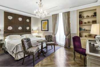 deluxe-rooms-and-suites-in-rome-hoteldinghilterra.d639471228b8c7ab6eb81b934bee4cbe_16-07-2020-225940.jpg