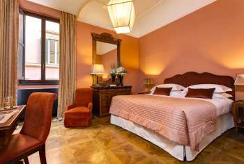Five-star-hotel-in-central-Rome-Starhotels-Hotel-d-Inghilterra-Roma-Superior-Room-1.d639471228b8c7ab6eb81b934bee4cbe_16-07-2020-225942.jpg